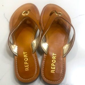 Report Thong Sandals